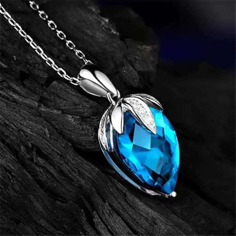 New temperament fashion drop-shaped sea blue diamond necklace topaz pendant women temperament ladies clavicle chain